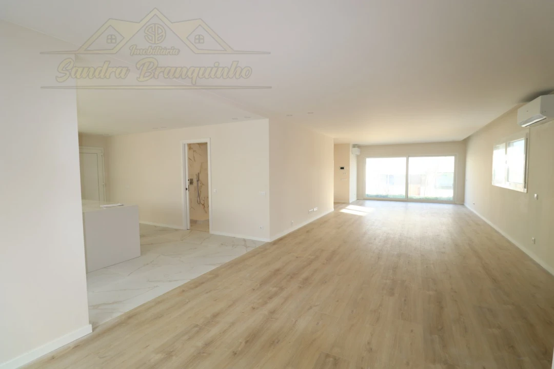 Moradia T5 para Venda em Ponte do Rol Foto 34