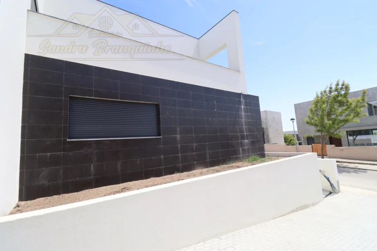 Moradia T5 para Venda em Ponte do Rol Foto 73