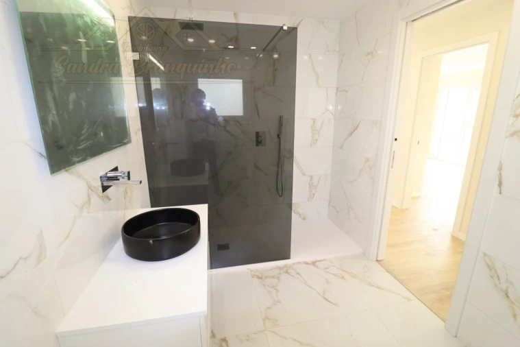 Moradia T5 para Venda em Ponte do Rol Foto 81