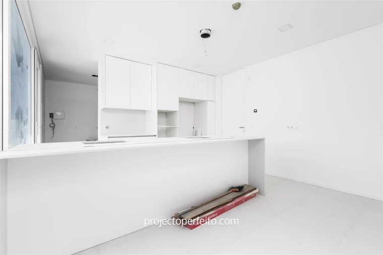 Moradia T4 para Venda em São Felix da Marinha Foto 8