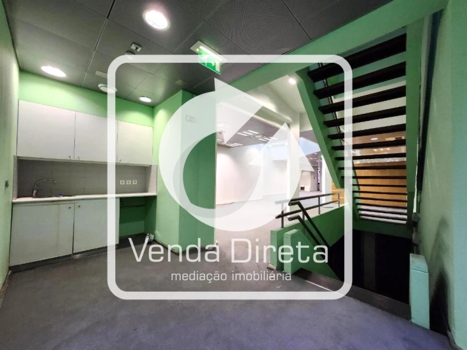 Prédio para Venda em Nossa Senhora da Conceição, São Pedro e São Dinis Foto 10