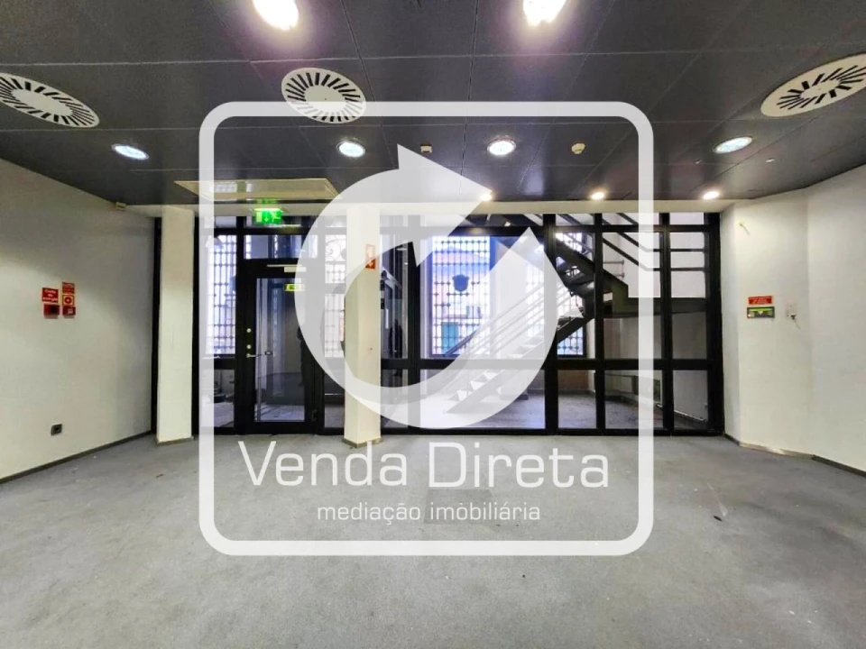 Prédio para Venda em Nossa Senhora da Conceição, São Pedro e São Dinis Foto 13