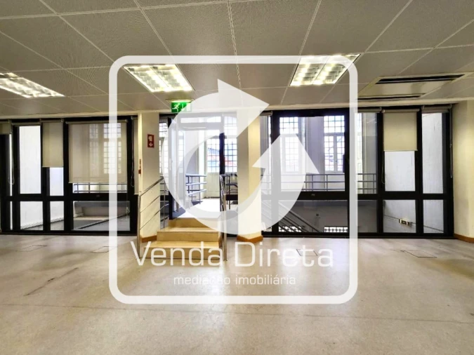 Prédio para Venda em Nossa Senhora da Conceição, São Pedro e São Dinis Foto 3