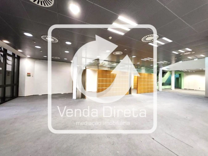 Prédio para Venda em Nossa Senhora da Conceição, São Pedro e São Dinis Foto 8