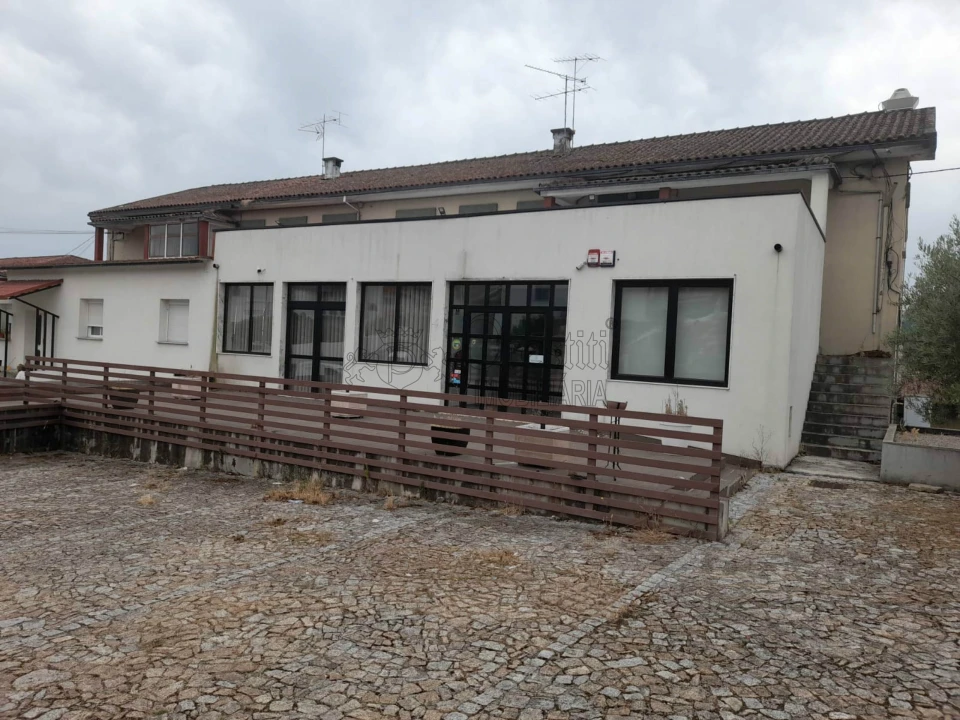 Prédio para Venda em Mirandela Foto 1