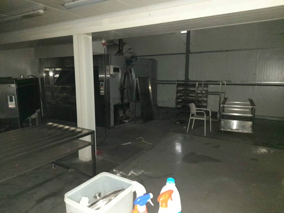 Prédio para Venda em Mirandela Foto 38