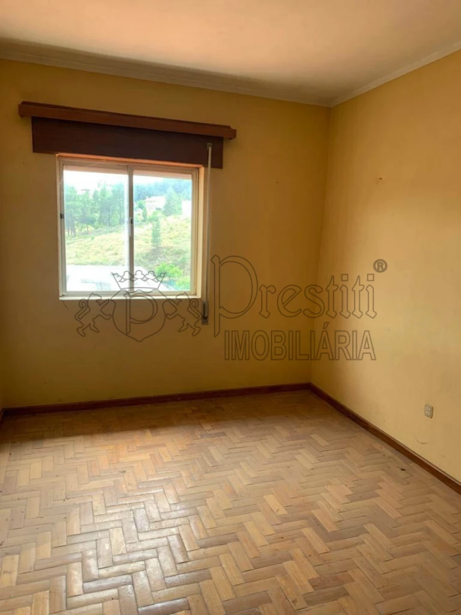 Prédio para Venda em Mirandela Foto 11