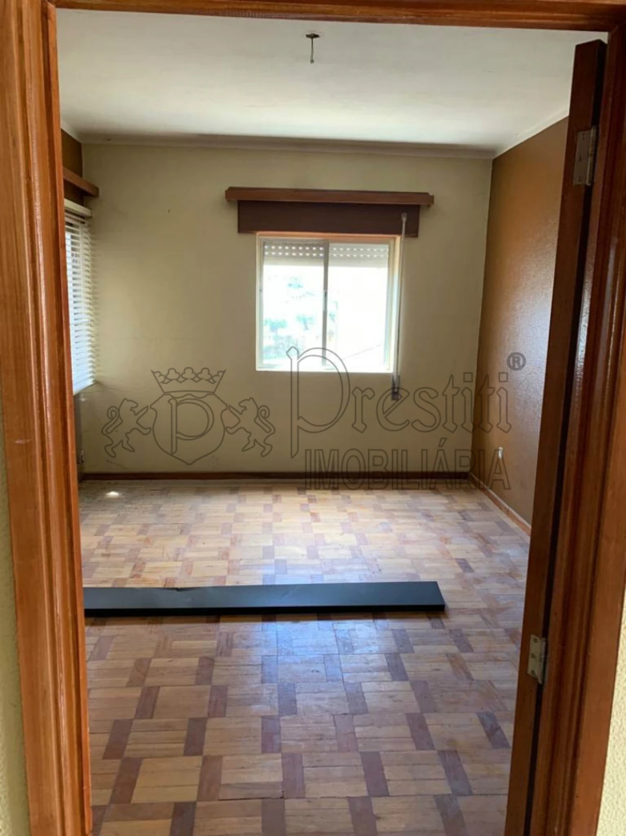 Prédio para Venda em Mirandela Foto 6