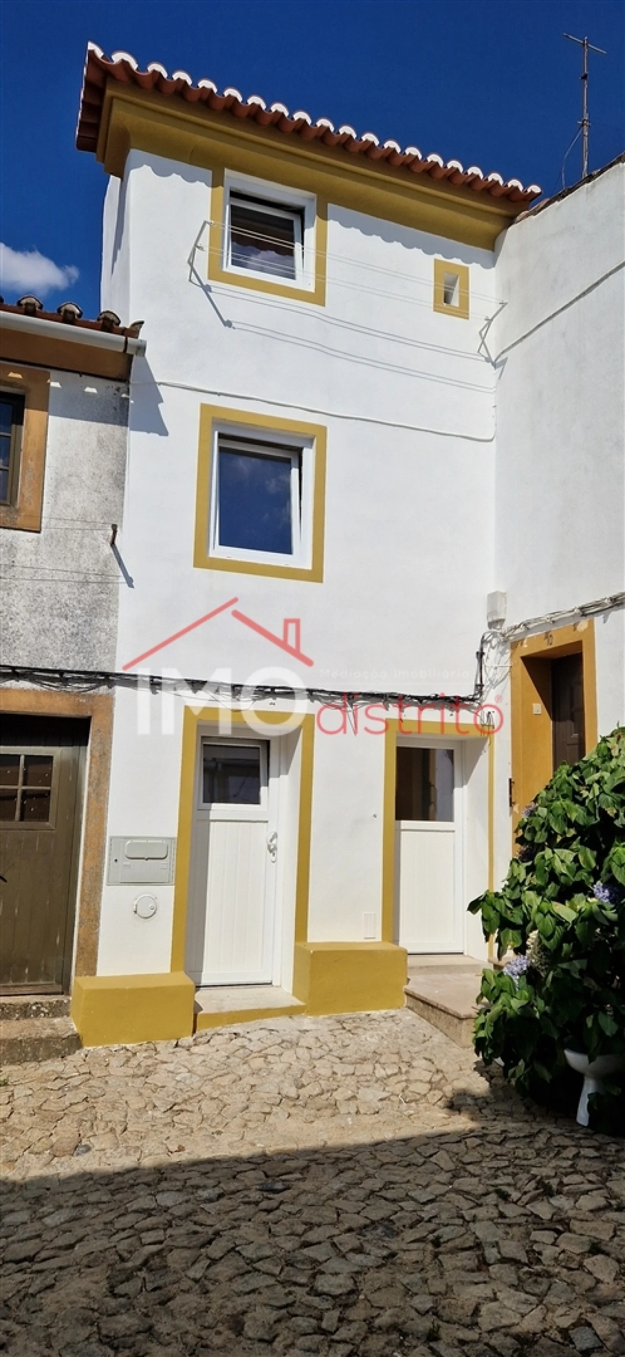 Moradia T1 para Venda em Santa Maria da Devesa Foto 2