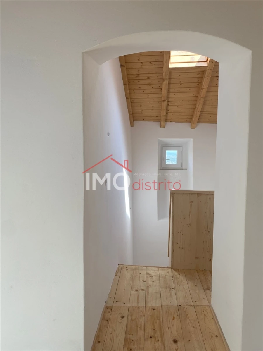 Moradia T1 para Venda em Santa Maria da Devesa Foto 20