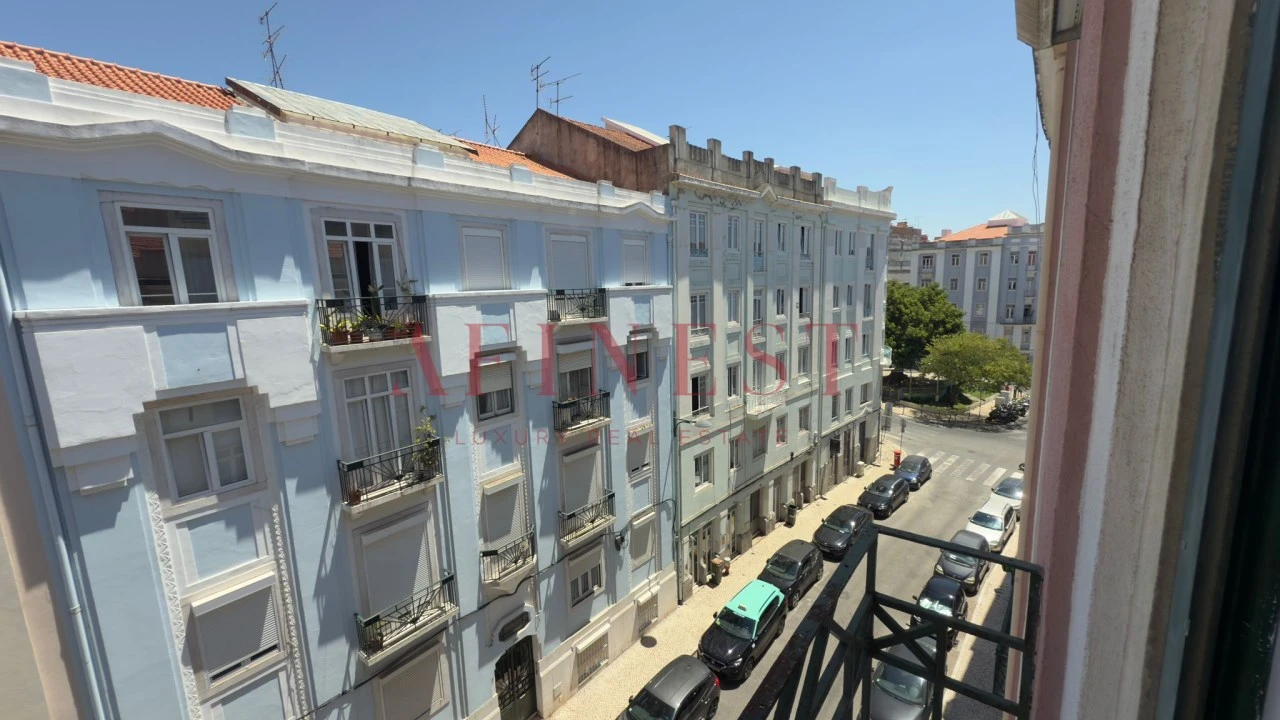 Apartamento T2 para Venda em Arroios Foto 1