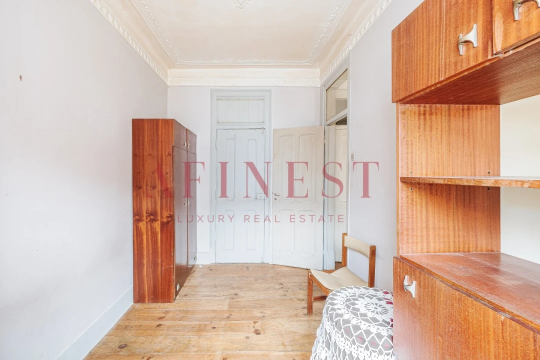 Apartamento T2 para Venda em Arroios Foto 8