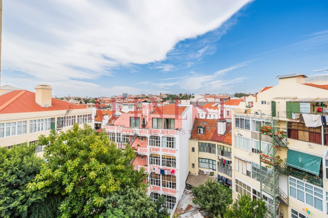 Apartamento T2 para Venda em Arroios Foto 38