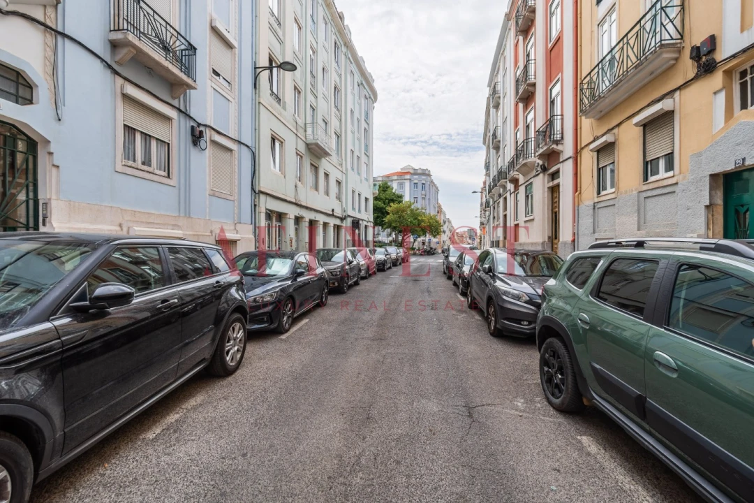 Apartamento T2 para Venda em Arroios Foto 40