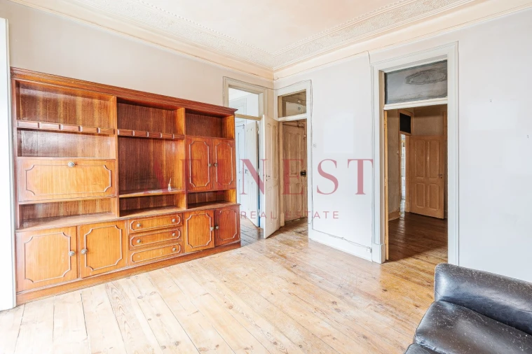 Apartamento T2 para Venda em Arroios Foto 5