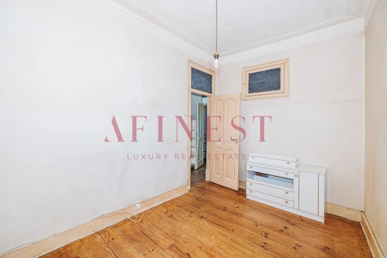 Apartamento T2 para Venda em Arroios Foto 10