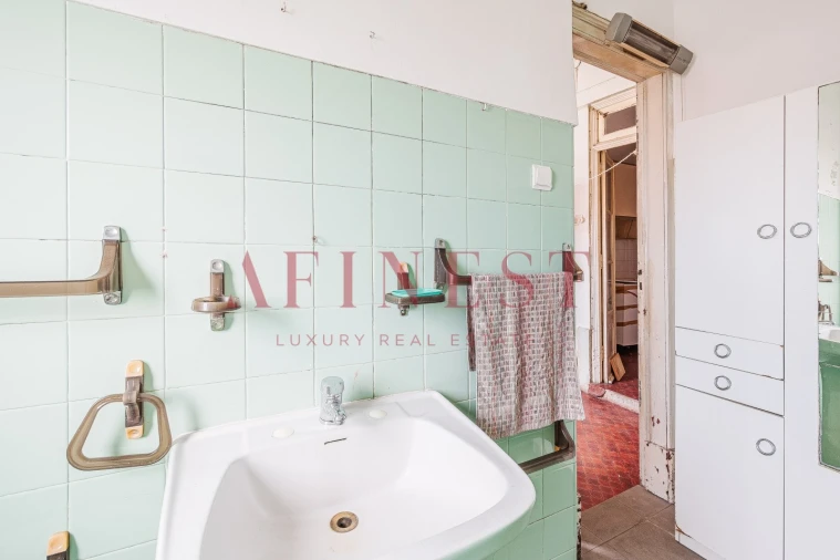 Apartamento T2 para Venda em Arroios Foto 29