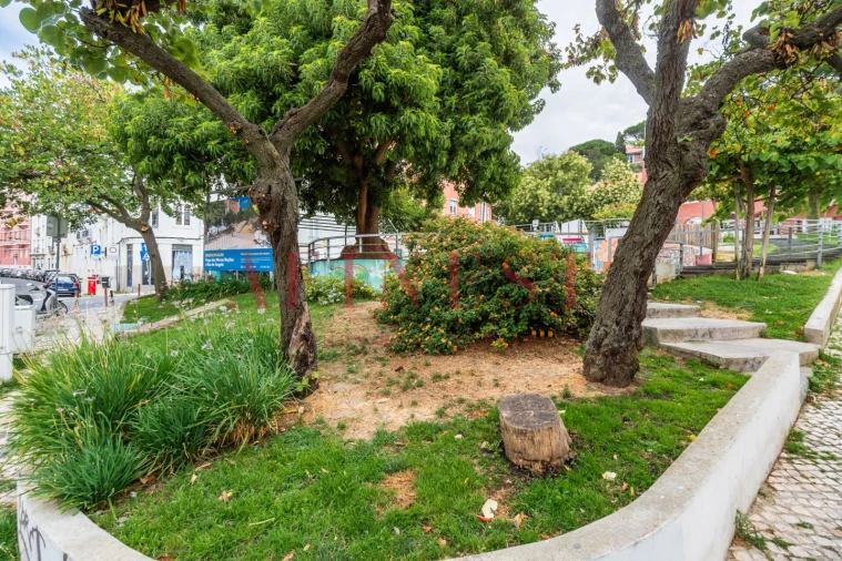 Apartamento T2 para Venda em Arroios Foto 39