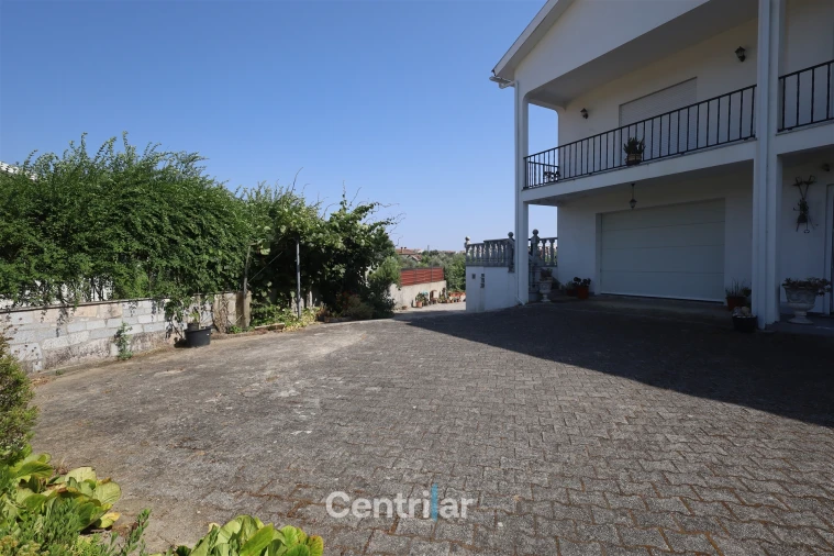 Moradia T5 para Venda em Mangualde, Mesquitela e Cunha Alta Foto 4