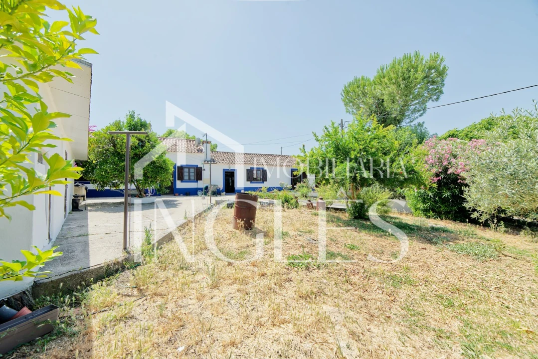 Moradia T2 para Venda em Romeira e Várzea Foto 2