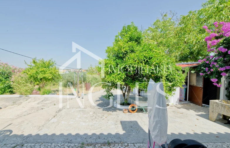 Moradia T2 para Venda em Romeira e Várzea Foto 9