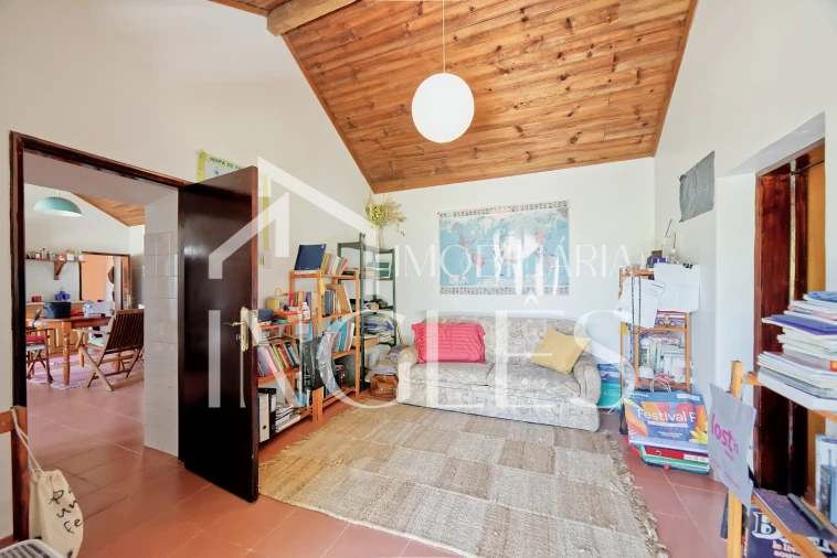 Moradia T2 para Venda em Romeira e Várzea Foto 14