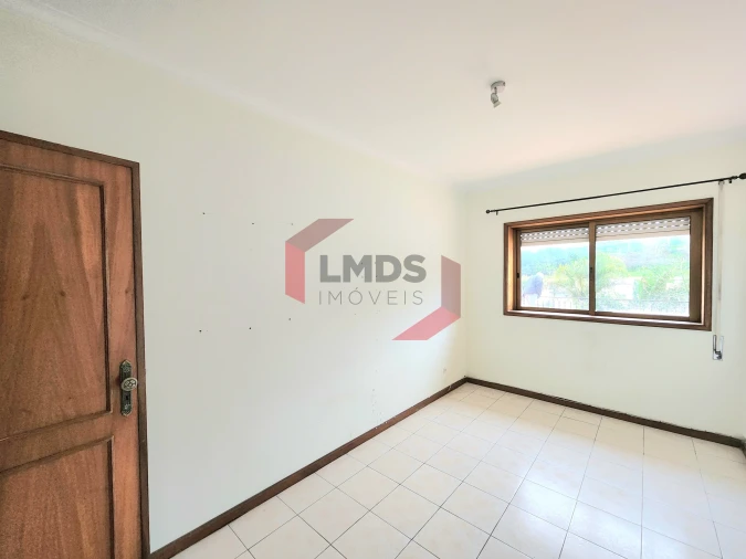 Apartamento T3 para Venda em Serzedo e Perosinho Foto 20