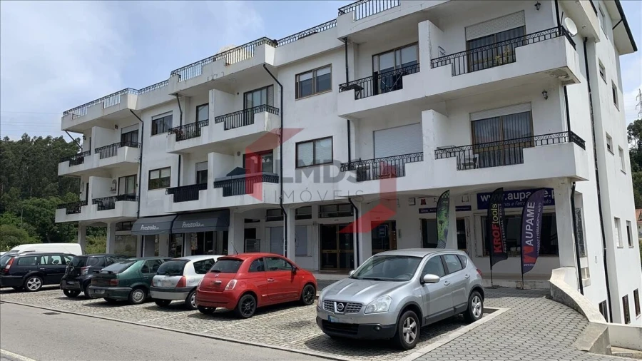 Apartamento T3 para Venda em Serzedo e Perosinho Foto 1