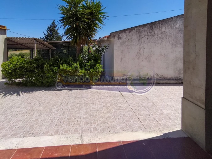 Moradia T4 para Venda em Barrosa Foto 19