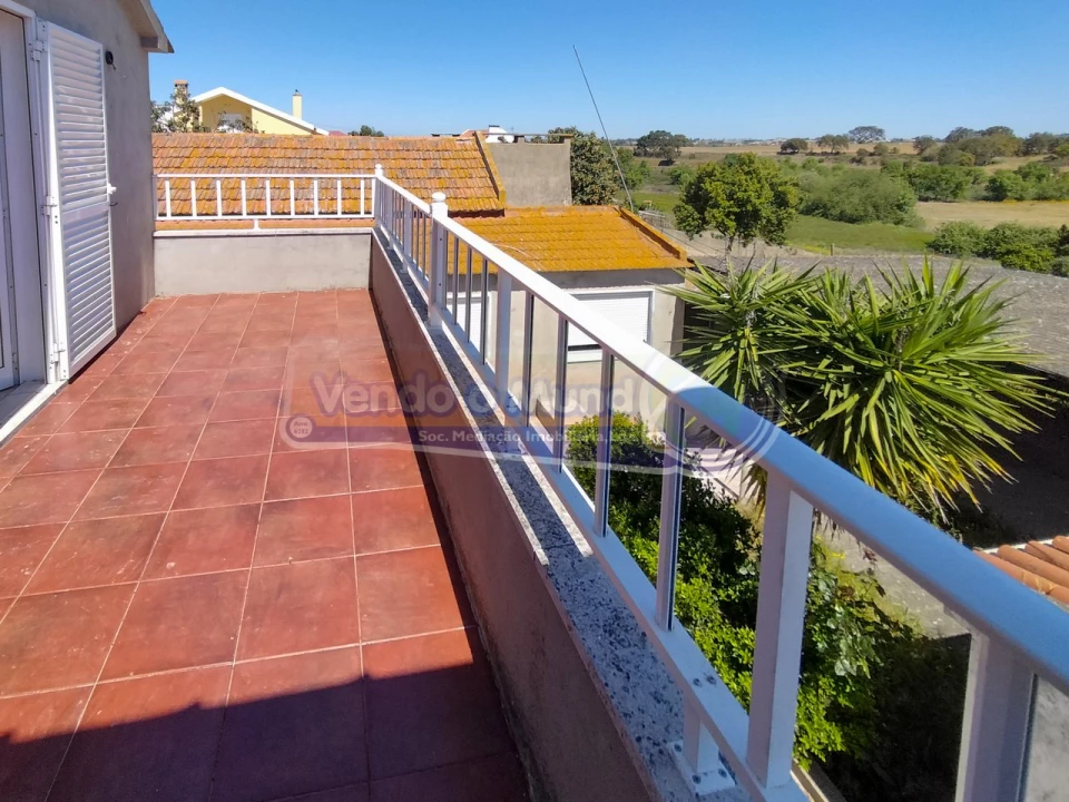 Moradia T4 para Venda em Barrosa Foto 15