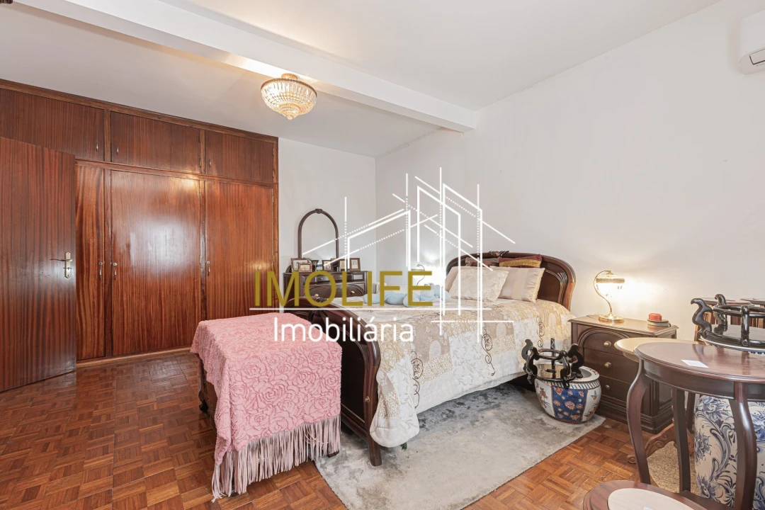 Moradia T3 para Venda em Cabeção Foto 15