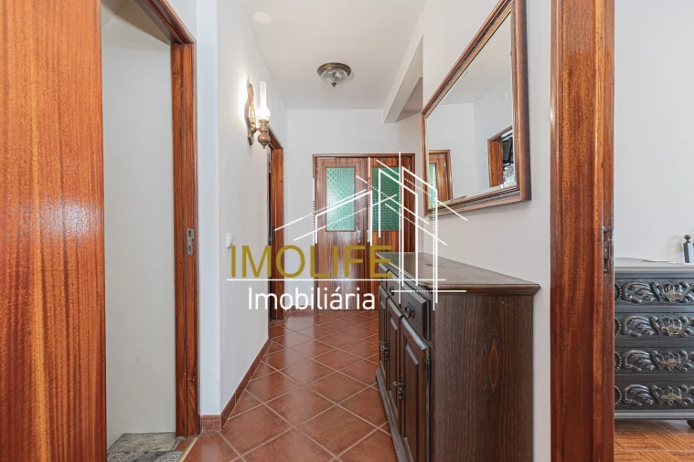 Moradia T3 para Venda em Cabeção Foto 17