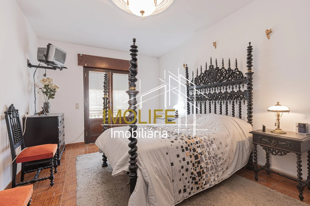 Moradia T3 para Venda em Cabeção Foto 8