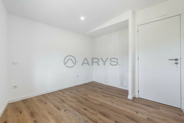 Moradia T2 para Venda em Ribeira Foto 3