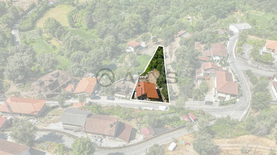 Moradia T2 para Venda em Ribeira Foto 11