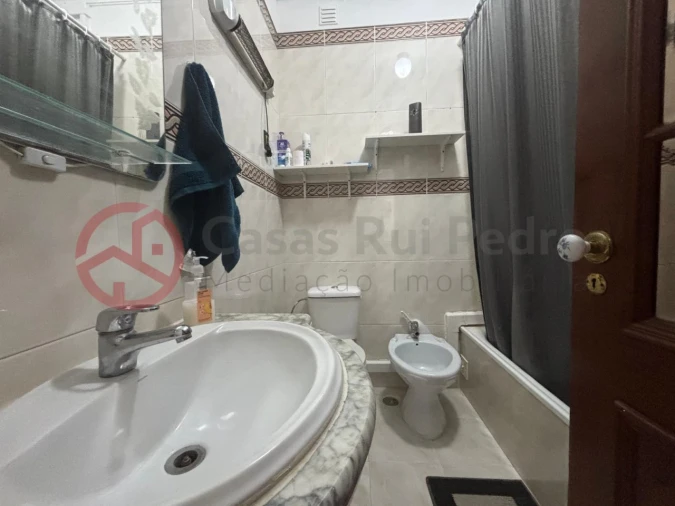 Apartamento T2 para Venda em Almada, Cova da Piedade, Pragal e Cacilhas Foto 11