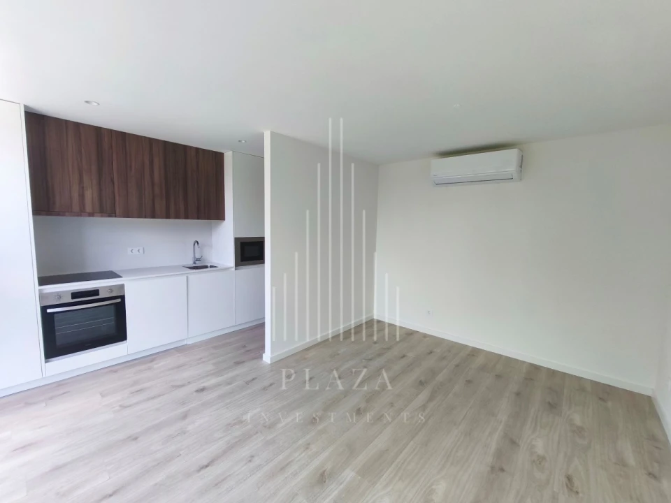 Apartamento para Venda em São Mamede de Infesta e Senhora da Hora Foto 1