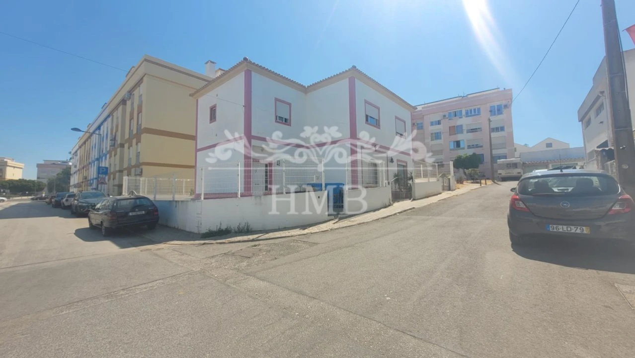 Armazém para Venda em Estômbar e Parchal Foto 6