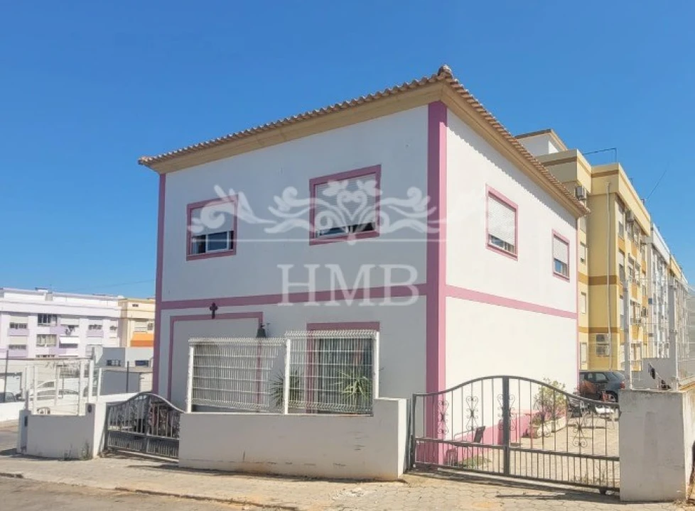 Armazém para Venda em Estômbar e Parchal Foto 1