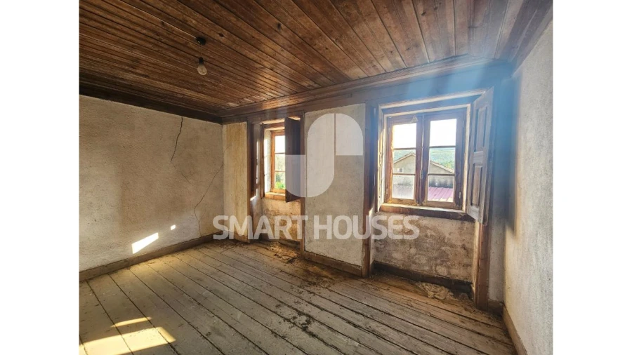 Moradia T3 para Venda em Mouronho Foto 6