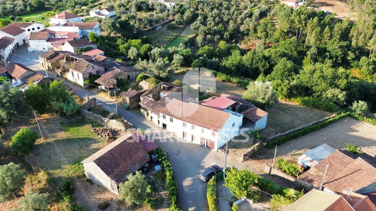 Moradia T3 para Venda em Mouronho Foto 1