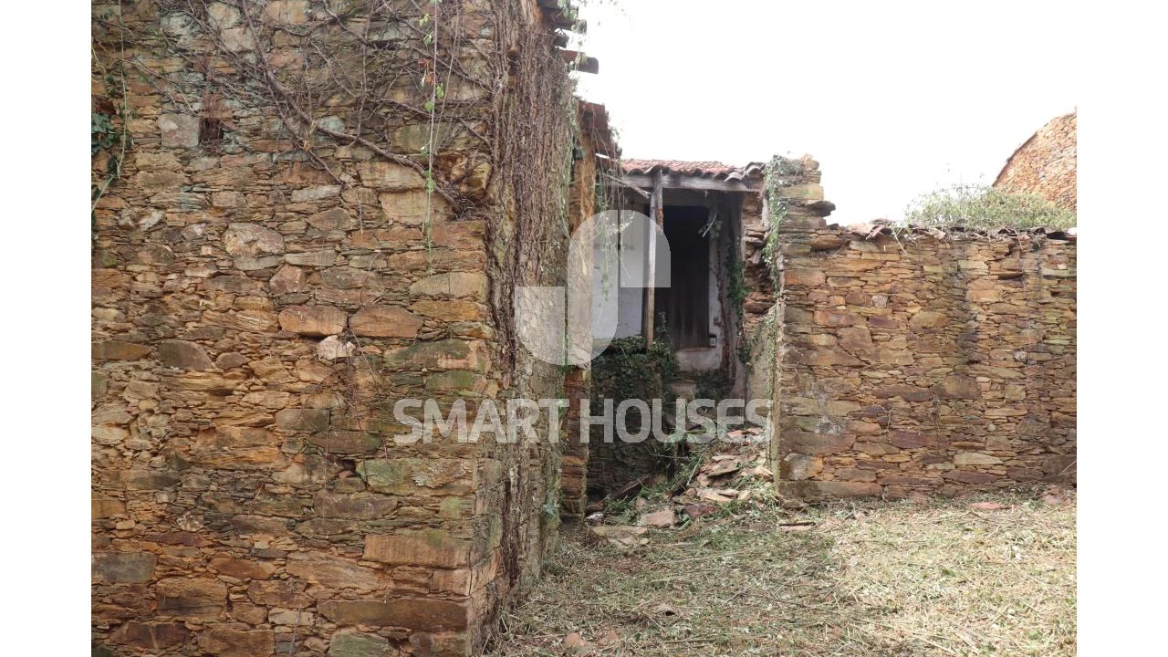 Moradia T3 para Venda em Mouronho Foto 16