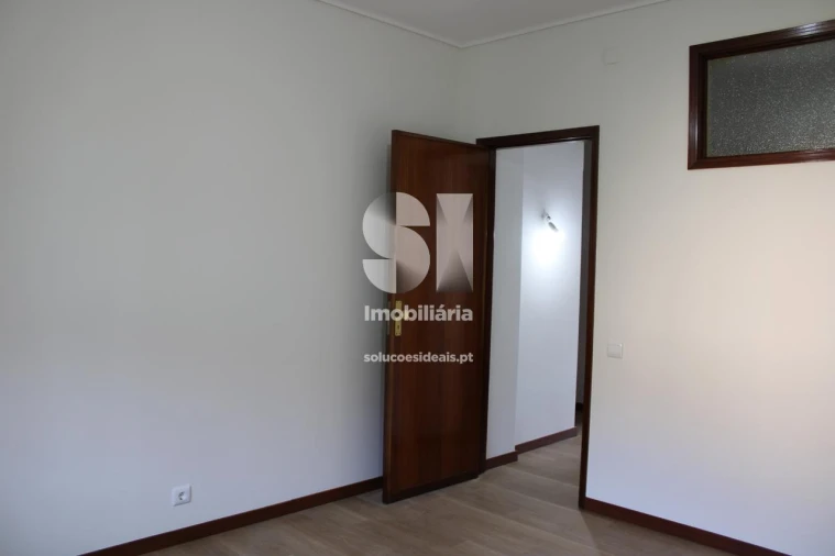 Apartamento T2 para Arrendamento em Esgueira Foto 4