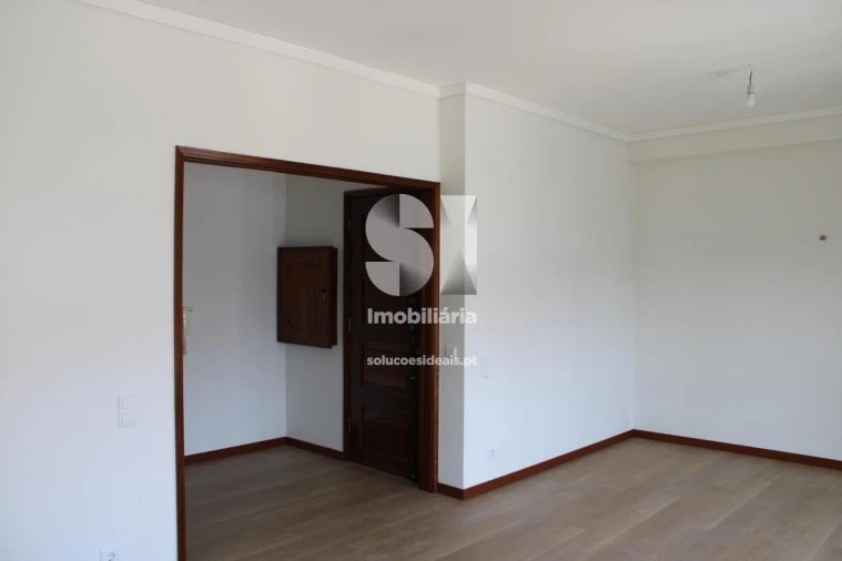 Apartamento T2 para Arrendamento em Esgueira Foto 19