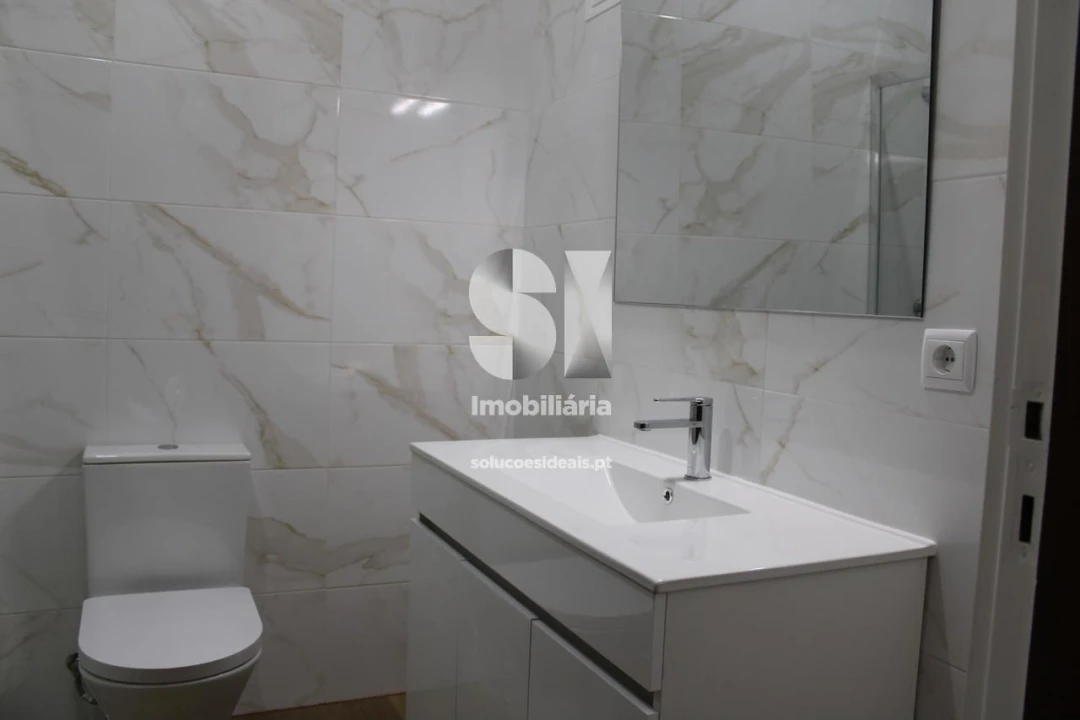 Apartamento T2 para Arrendamento em Esgueira Foto 6