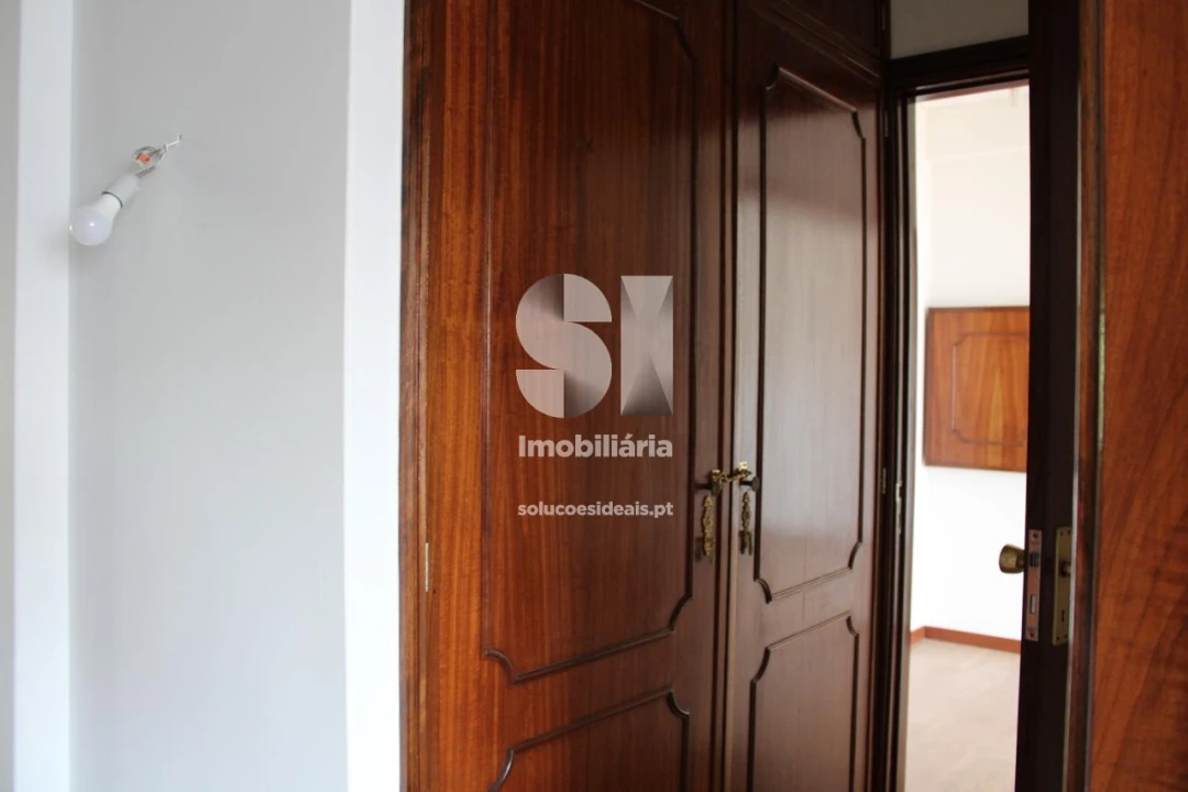 Apartamento T2 para Arrendamento em Esgueira Foto 9