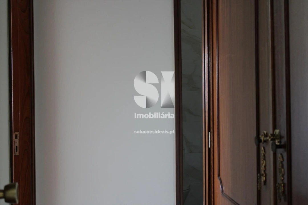 Apartamento T2 para Arrendamento em Esgueira Foto 10