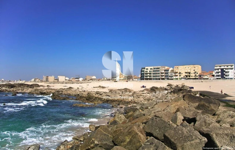 Apartamento T2 para Venda em Vila do Conde Foto 2