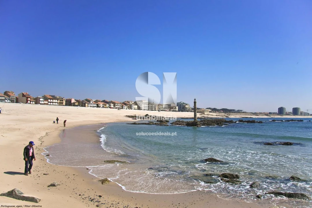 Apartamento T2 para Venda em Vila do Conde Foto 3