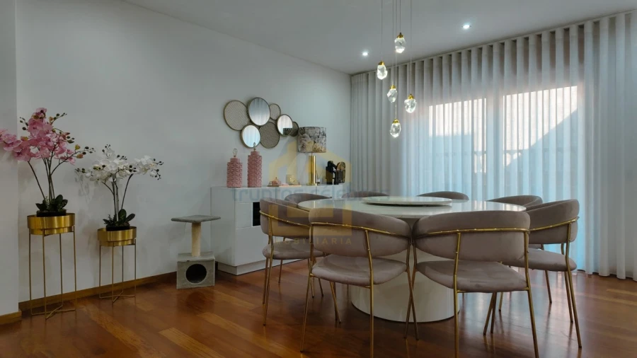 Apartamento T3 para Venda em Póvoa de Varzim, Beiriz e Argivai Foto 3